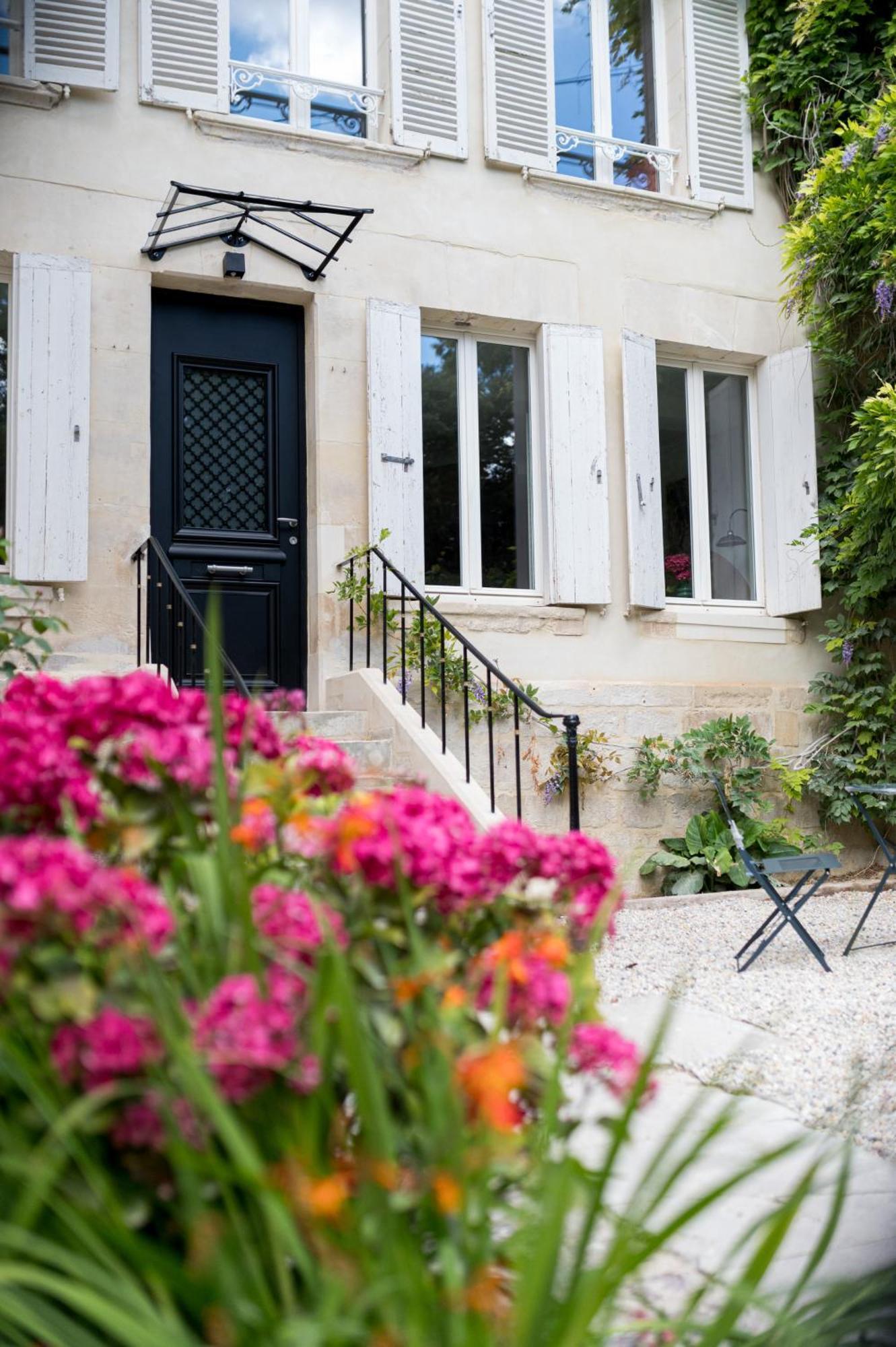 Villa Robs - Appartements Tout Confort, Tv Connectee, Haut Debit, Localisation Ideale - Courts Sejours & Affaires Καν Εξωτερικό φωτογραφία